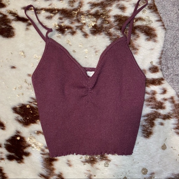 Ribbed Ruffle Knit Tank Crop Top - Picture 3 of 3